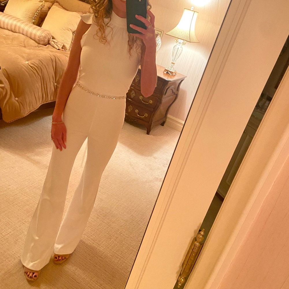 White Jumper